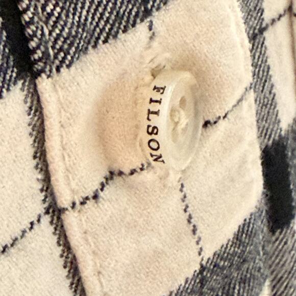 Filson Shirt Womens Small Black White Plaid Cotton Flannel Button Down Workwear - Picture 4 of 12